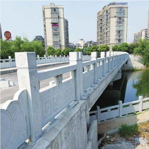滨兴街道向湖二路大桥建成 方便了居民出行