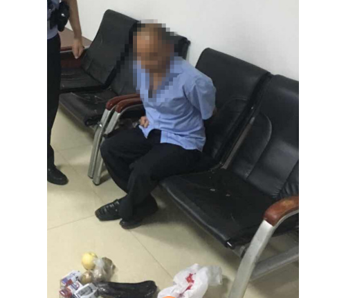 东家偷豆角西家偷辣椒 九江一奇葩小偷超市偷菜被抓