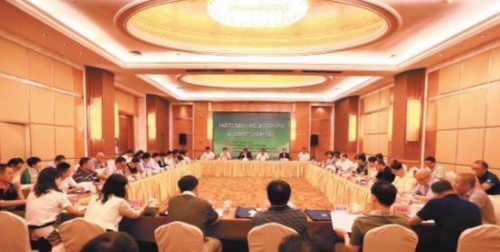 九江特色农产品项目推介招商会昨日召开