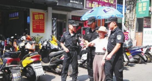 扶一把倒地老人到底有多难