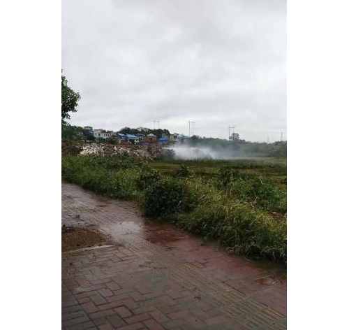 湖口：建筑垃圾消纳场上露天焚烧秸秆 周边居民盼整治