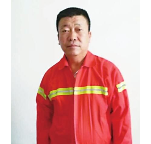 丁桂生：“哪里路要洗，哪里就有我”
