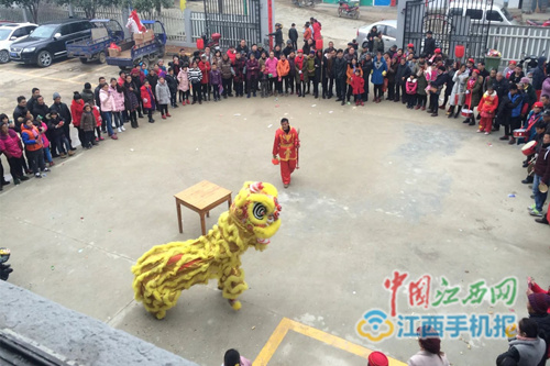 狮舞贺平安