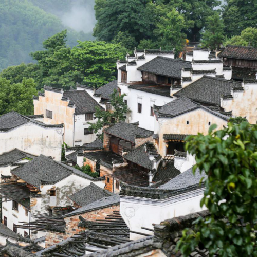 “相约篁岭 玩转冰雪馆”九江媒体采风行