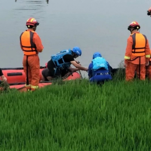 痛心！九江一老人钓鱼时不慎溺亡……