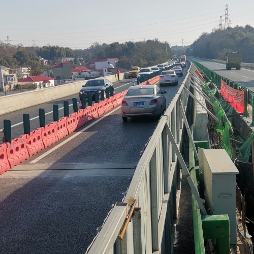 速看！九江快速路五里高架桥北幅桥梁正式通车